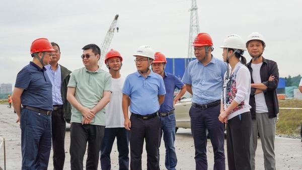 公司董事長代勇拜會樂山立事達實業(yè)有限公司總裁葉剛