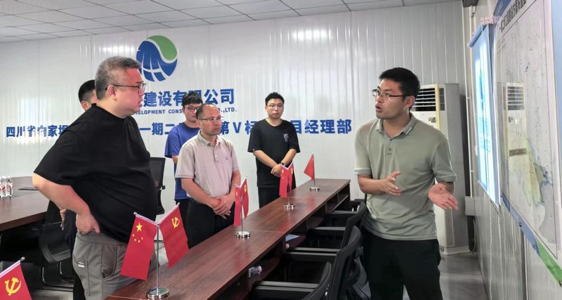 深入一線嚴(yán)把關(guān) 工程建設(shè)快加鞭——羅雪赴向家壩灌區(qū)北總干渠一期二步工程第Ⅴ標(biāo)段檢查指導(dǎo)